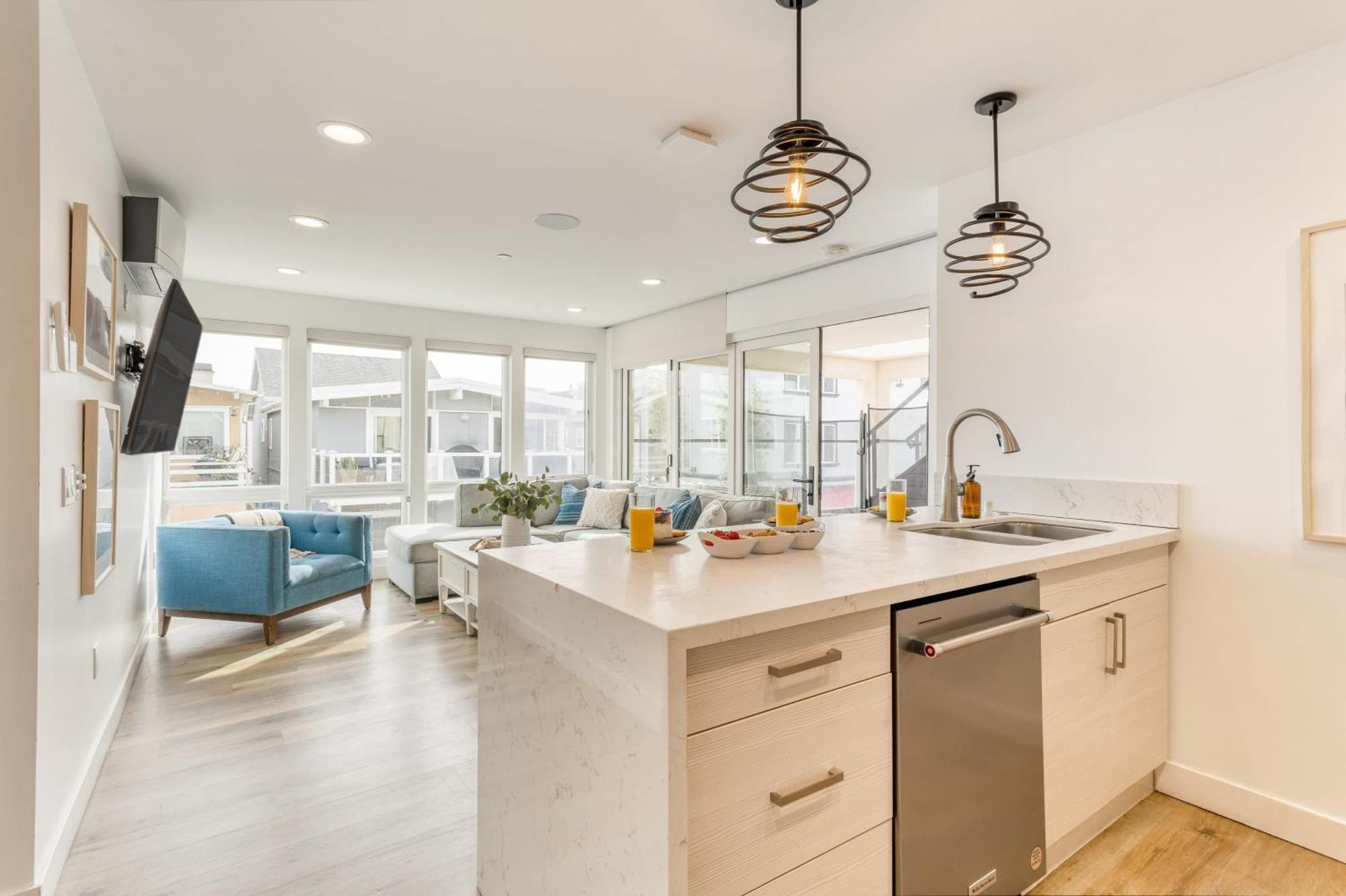 Velvet Sand Buyout By Avantstay Steps To Newport Beach Sleeps 22 Buitenkant foto